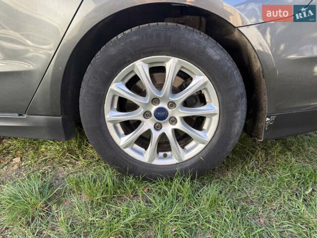 Сірий Форд Фьюжен, об'ємом двигуна 2.49 л та пробігом 233 тис. км за 7200 $, фото 19 на Automoto.ua