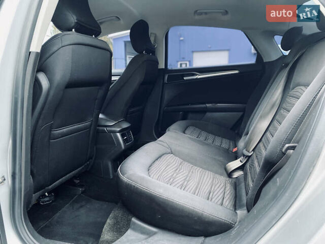 Серый Форд Фьюжн, объемом двигателя 2.49 л и пробегом 194 тыс. км за 9300 $, фото 30 на Automoto.ua