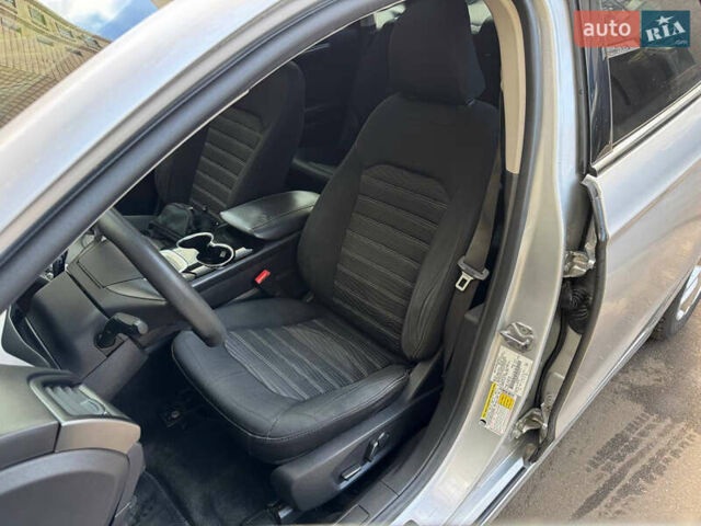 Сірий Форд Фьюжен, об'ємом двигуна 2.49 л та пробігом 270 тис. км за 7999 $, фото 35 на Automoto.ua