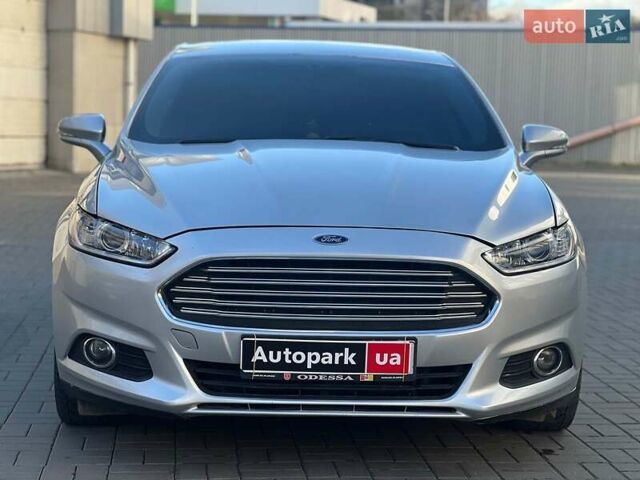 Сірий Форд Фьюжен, об'ємом двигуна 2.5 л та пробігом 252 тис. км за 9790 $, фото 2 на Automoto.ua