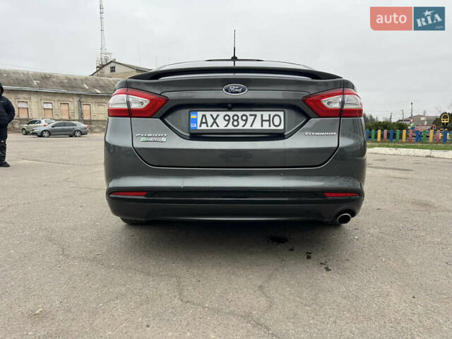 Серый Форд Фьюжн, объемом двигателя 2 л и пробегом 140 тыс. км за 13400 $, фото 8 на Automoto.ua