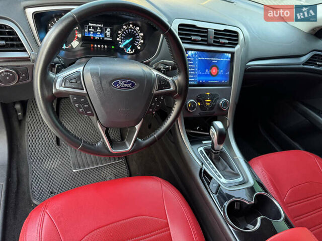 Серый Форд Фьюжн, объемом двигателя 2.49 л и пробегом 206 тыс. км за 9300 $, фото 14 на Automoto.ua