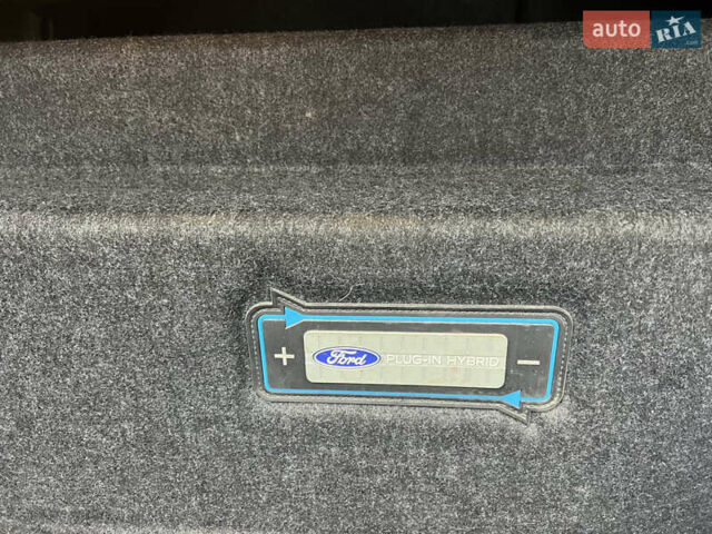Серый Форд Фьюжн, объемом двигателя 2 л и пробегом 140 тыс. км за 13400 $, фото 23 на Automoto.ua