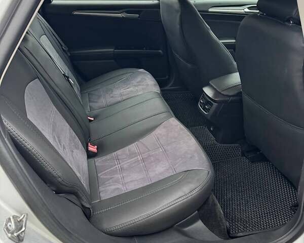 Серый Форд Фьюжн, объемом двигателя 2.5 л и пробегом 163 тыс. км за 10700 $, фото 13 на Automoto.ua