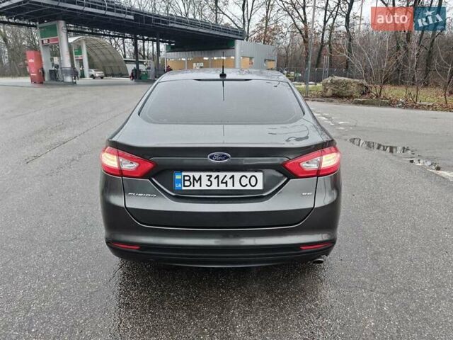 Серый Форд Фьюжн, объемом двигателя 2.49 л и пробегом 180 тыс. км за 9999 $, фото 5 на Automoto.ua