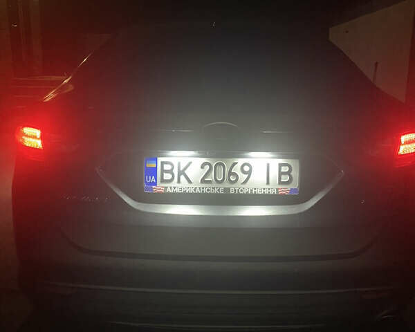 Форд Фьюжн 2015 в Львове на Automoto.ua Серый Форд Фьюжн, объемом двигателя 2.5 л и пробегом 201 тыс. км за 9999 $, фото 10 на Automoto.ua