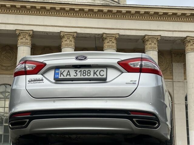 Сірий Форд Фьюжен, об'ємом двигуна 2 л та пробігом 167 тис. км за 12600 $, фото 3 на Automoto.ua