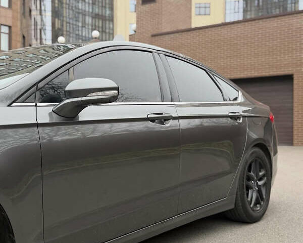 Сірий Форд Фьюжен, об'ємом двигуна 2.49 л та пробігом 175 тис. км за 7950 $, фото 5 на Automoto.ua