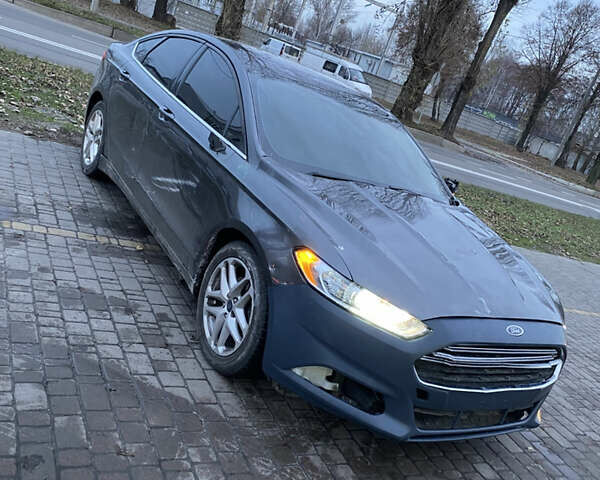 Серый Форд Фьюжн, объемом двигателя 2.49 л и пробегом 167 тыс. км за 5599 $, фото 10 на Automoto.ua