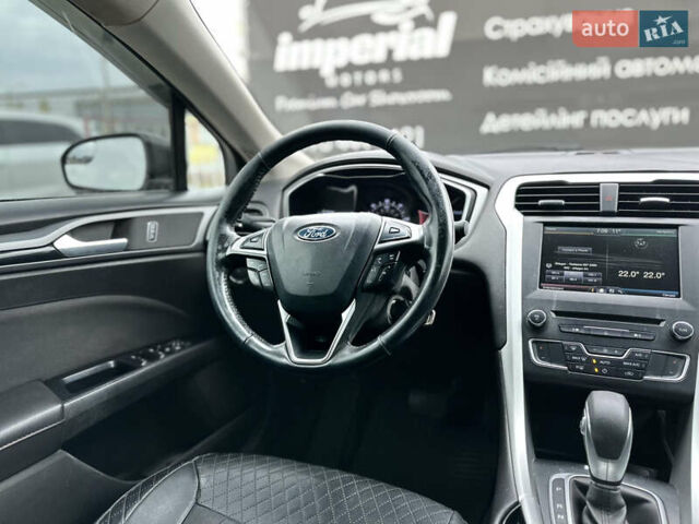 Форд Фьюжн 2015 в Харькове на Automoto.ua Серый Форд Фьюжн, объемом двигателя 2 л и пробегом 255 тыс. км за 10999 $, фото 8 на Automoto.ua