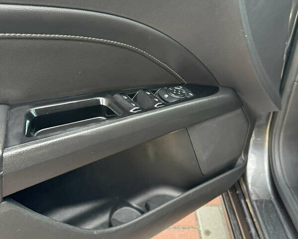 Серый Форд Фьюжн, объемом двигателя 2 л и пробегом 226 тыс. км за 11275 $, фото 16 на Automoto.ua