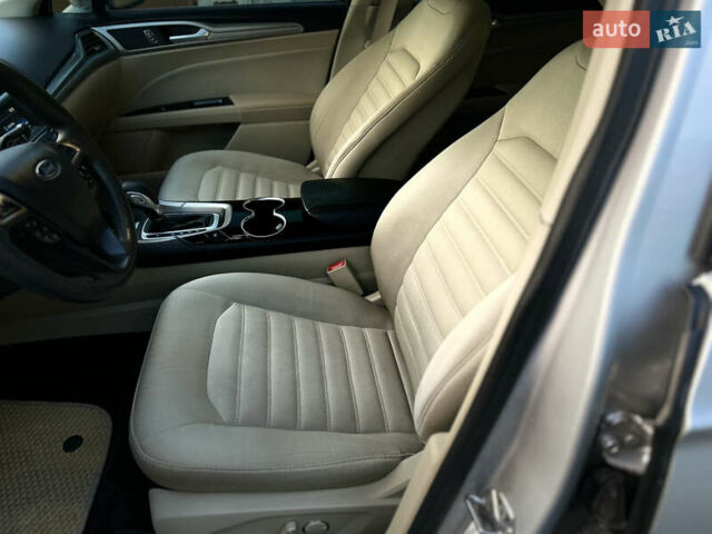 Сірий Форд Фьюжен, об'ємом двигуна 2.49 л та пробігом 290 тис. км за 8899 $, фото 27 на Automoto.ua