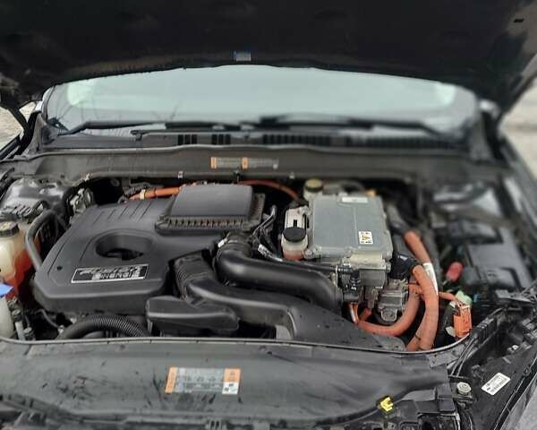 Серый Форд Фьюжн, объемом двигателя 2 л и пробегом 190 тыс. км за 13000 $, фото 11 на Automoto.ua