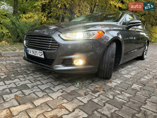 Сірий Форд Фьюжен, об'ємом двигуна 2 л та пробігом 101 тис. км за 11200 $, фото 25 на Automoto.ua