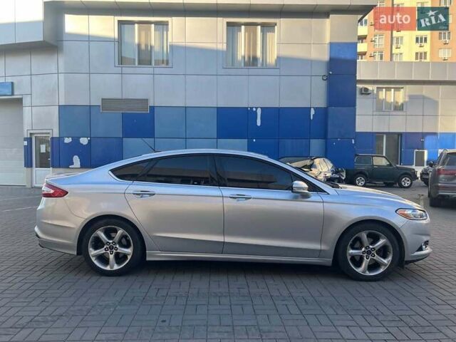 Сірий Форд Фьюжен, об'ємом двигуна 2.5 л та пробігом 252 тис. км за 9790 $, фото 7 на Automoto.ua