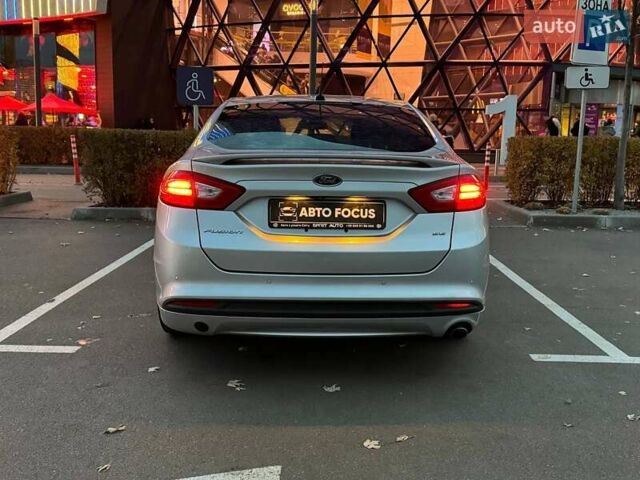 Серый Форд Фьюжн, объемом двигателя 2.49 л и пробегом 171 тыс. км за 12490 $, фото 6 на Automoto.ua