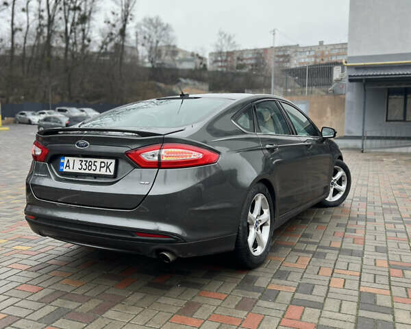 Серый Форд Фьюжн, объемом двигателя 2.5 л и пробегом 211 тыс. км за 9700 $, фото 6 на Automoto.ua