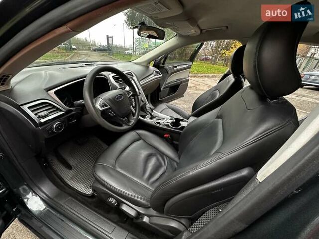 Сірий Форд Фьюжен, об'ємом двигуна 2.5 л та пробігом 246 тис. км за 8650 $, фото 21 на Automoto.ua