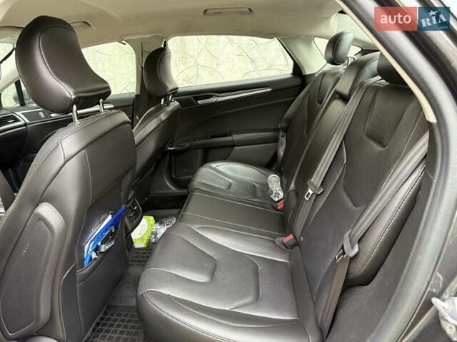 Серый Форд Фьюжн, объемом двигателя 2 л и пробегом 145 тыс. км за 6500 $, фото 9 на Automoto.ua