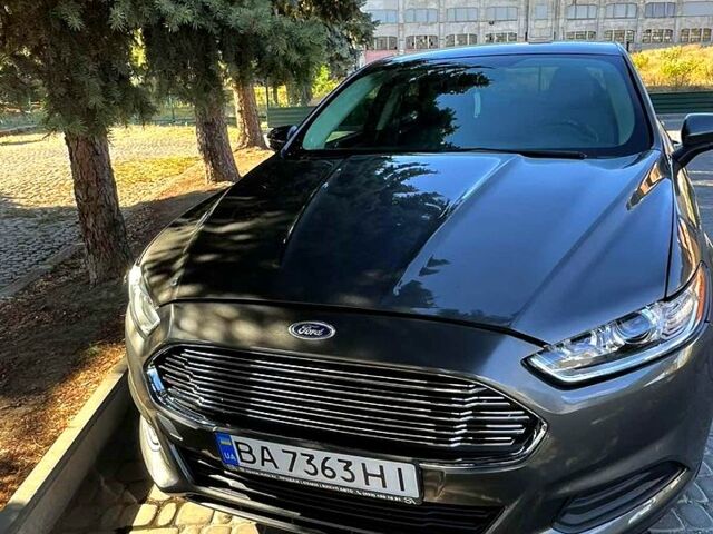 Форд Фьюжн 2015 в Кропивницком (Кировограде) на Automoto.ua Серый Форд Фьюжн, объемом двигателя 2.5 л и пробегом 263 тыс. км за 8500 $, фото 2 на Automoto.ua