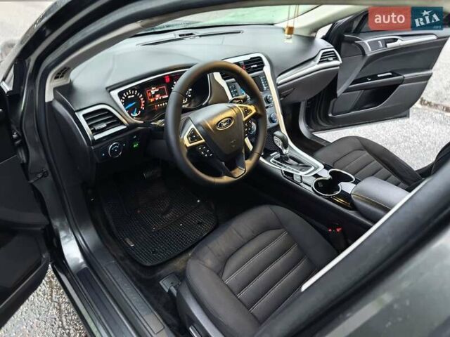 Серый Форд Фьюжн, объемом двигателя 2.49 л и пробегом 180 тыс. км за 9999 $, фото 24 на Automoto.ua