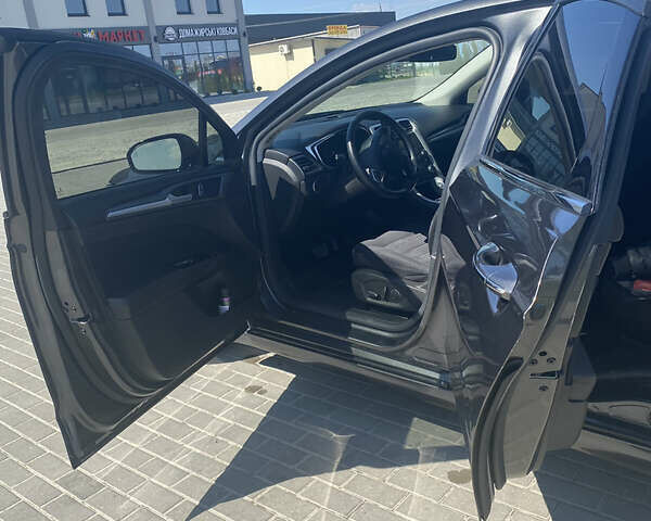 Форд Фьюжн 2015 в Львове на Automoto.ua Серый Форд Фьюжн, объемом двигателя 2.5 л и пробегом 201 тыс. км за 9999 $, фото 19 на Automoto.ua