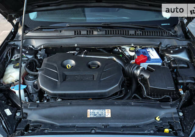 Серый Форд Фьюжн, объемом двигателя 2 л и пробегом 87 тыс. км за 11900 $, фото 19 на Automoto.ua