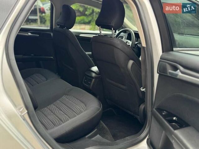 Серый Форд Фьюжн, объемом двигателя 2.5 л и пробегом 270 тыс. км за 8890 $, фото 45 на Automoto.ua