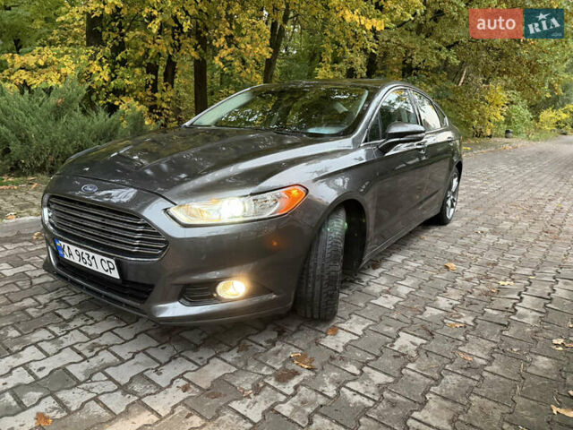Сірий Форд Фьюжен, об'ємом двигуна 2 л та пробігом 101 тис. км за 11200 $, фото 26 на Automoto.ua