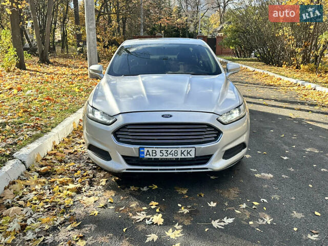 Форд Фьюжн 2015 в Киеве на Automoto.ua Серый Форд Фьюжн, объемом двигателя 2.4 л и пробегом 272 тыс. км за 7999 $, фото 1 на Automoto.ua
