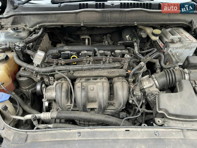 Серый Форд Фьюжн, объемом двигателя 2.49 л и пробегом 191 тыс. км за 9300 $, фото 10 на Automoto.ua