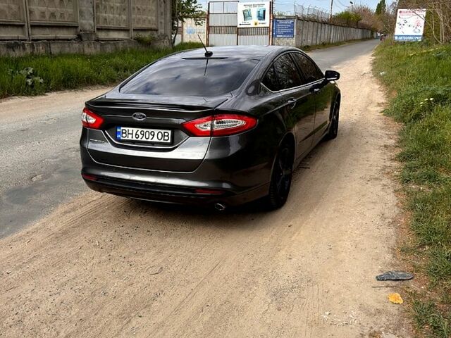 Серый Форд Фьюжн, объемом двигателя 2.5 л и пробегом 107 тыс. км за 9300 $, фото 1 на Automoto.ua