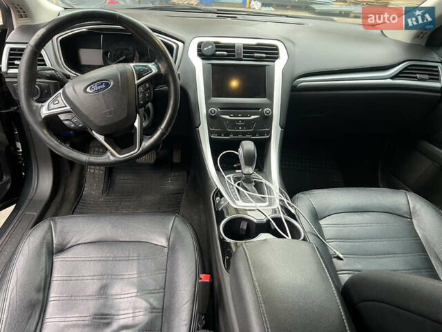 Серый Форд Фьюжн, объемом двигателя 2.49 л и пробегом 191 тыс. км за 9300 $, фото 8 на Automoto.ua