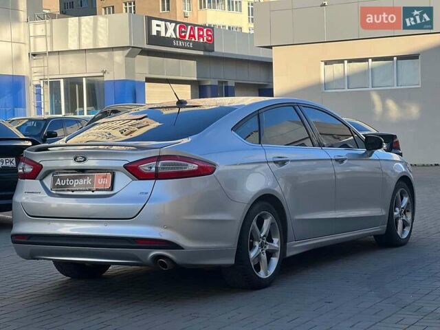 Сірий Форд Фьюжен, об'ємом двигуна 2.5 л та пробігом 252 тис. км за 9790 $, фото 8 на Automoto.ua