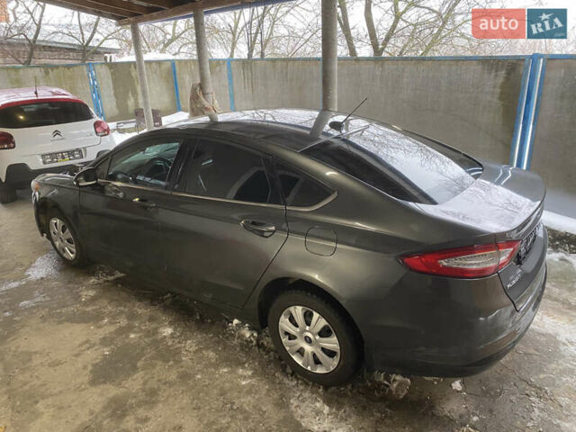 Серый Форд Фьюжн, объемом двигателя 0 л и пробегом 160 тыс. км за 3900 $, фото 1 на Automoto.ua