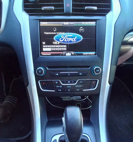 Серый Форд Фьюжн, объемом двигателя 2.49 л и пробегом 162 тыс. км за 11800 $, фото 11 на Automoto.ua