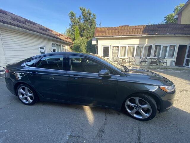 Серый Форд Фьюжн, объемом двигателя 1.5 л и пробегом 94 тыс. км за 9900 $, фото 2 на Automoto.ua