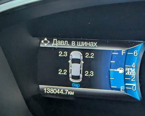 Сірий Форд Фьюжен, об'ємом двигуна 2.49 л та пробігом 138 тис. км за 10500 $, фото 29 на Automoto.ua