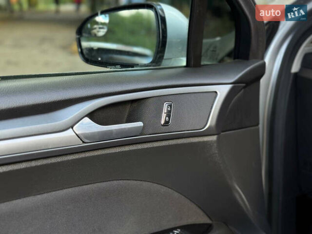 Сірий Форд Фьюжен, об'ємом двигуна 2.49 л та пробігом 270 тис. км за 7999 $, фото 18 на Automoto.ua