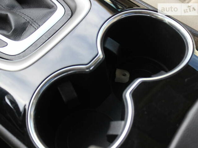 Сірий Форд Фьюжен, об'ємом двигуна 2 л та пробігом 143 тис. км за 14200 $, фото 18 на Automoto.ua