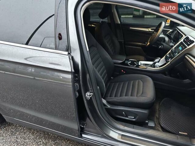 Серый Форд Фьюжн, объемом двигателя 2.49 л и пробегом 180 тыс. км за 9999 $, фото 20 на Automoto.ua