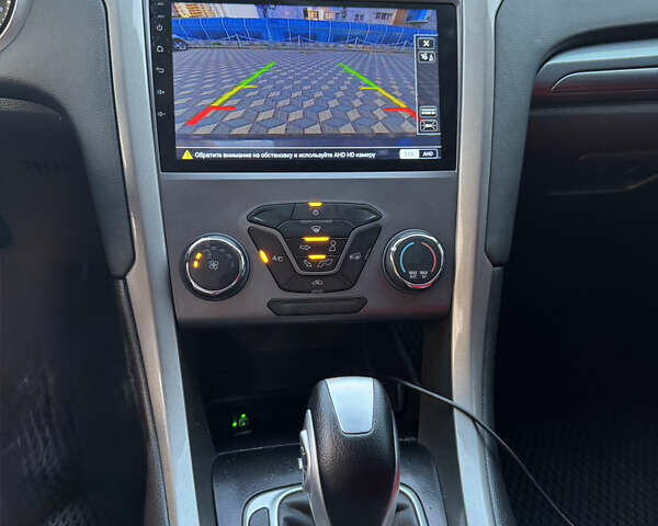 Серый Форд Фьюжн, объемом двигателя 2.49 л и пробегом 206 тыс. км за 9300 $, фото 17 на Automoto.ua