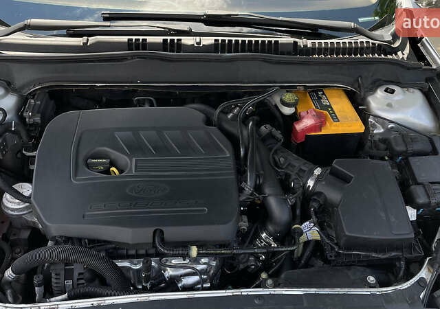 Сірий Форд Фьюжен, об'ємом двигуна 1.5 л та пробігом 254 тис. км за 8800 $, фото 18 на Automoto.ua
