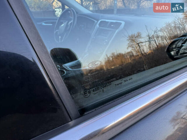 Сірий Форд Фьюжен, об'ємом двигуна 1.5 л та пробігом 248 тис. км за 7900 $, фото 26 на Automoto.ua