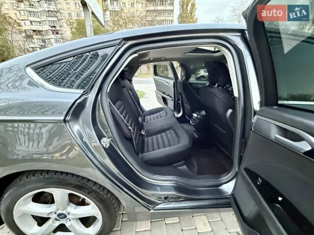 Сірий Форд Фьюжен, об'ємом двигуна 2 л та пробігом 163 тис. км за 8300 $, фото 62 на Automoto.ua