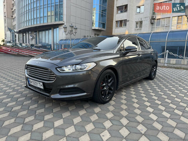 Серый Форд Фьюжн, объемом двигателя 2.49 л и пробегом 206 тыс. км за 9300 $, фото 10 на Automoto.ua