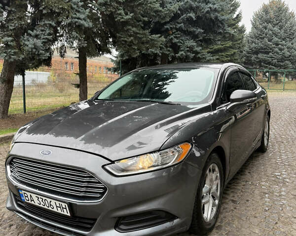 Серый Форд Фьюжн, объемом двигателя 2.5 л и пробегом 127 тыс. км за 10700 $, фото 1 на Automoto.ua