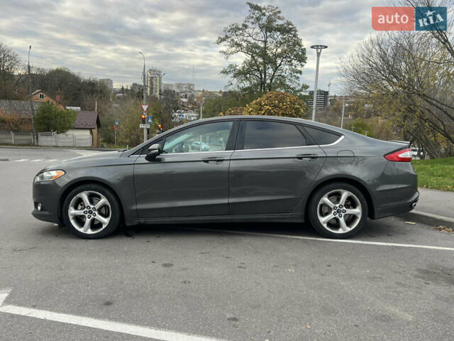 Серый Форд Фьюжн, объемом двигателя 2 л и пробегом 250 тыс. км за 9200 $, фото 8 на Automoto.ua