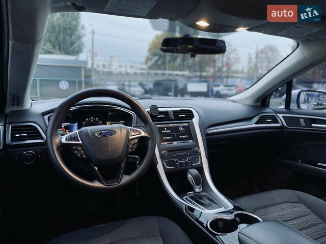 Серый Форд Фьюжн, объемом двигателя 2.49 л и пробегом 194 тыс. км за 9300 $, фото 18 на Automoto.ua