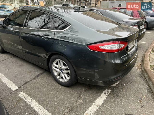 Серый Форд Фьюжн, объемом двигателя 2.49 л и пробегом 191 тыс. км за 9300 $, фото 5 на Automoto.ua